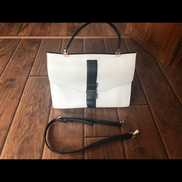 Purse - Picture 4 of 4